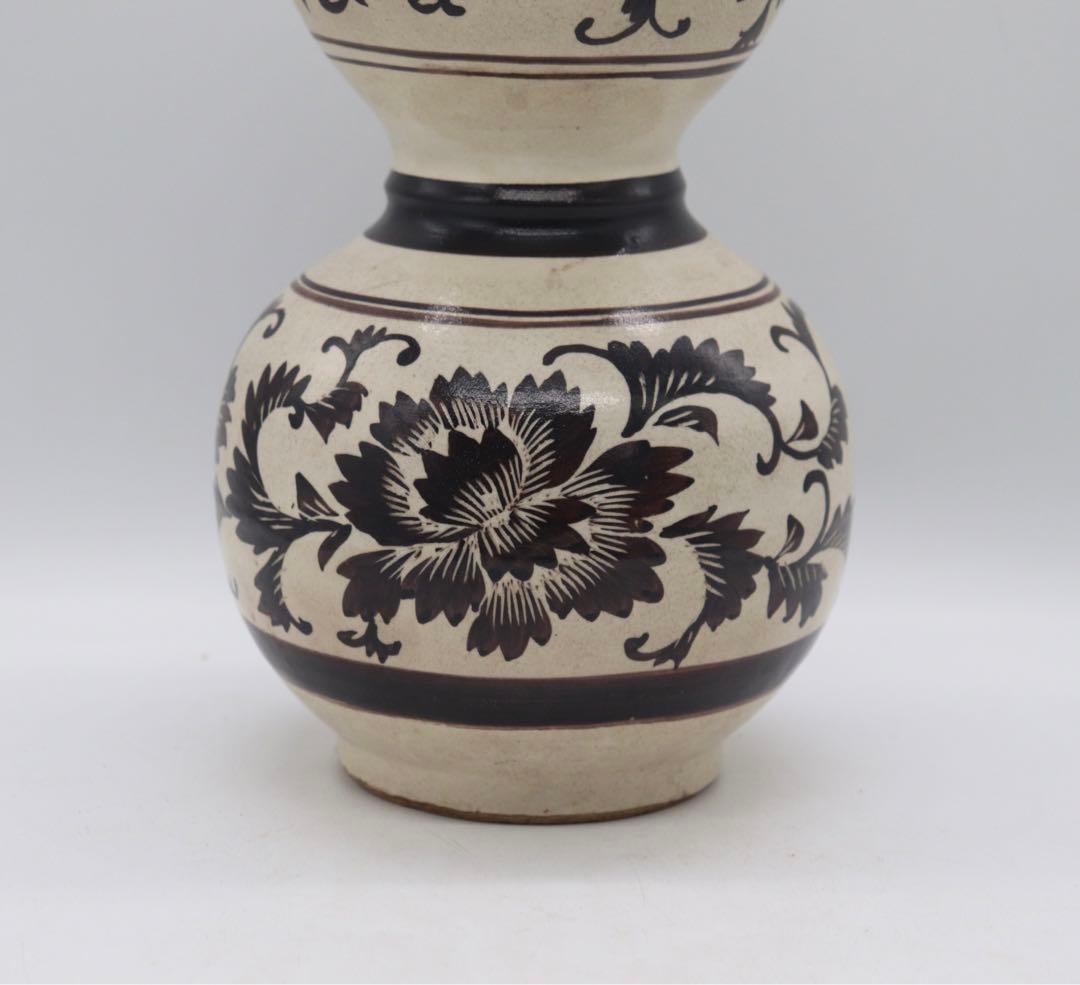 中国　磁州窯　瓢箪型瓶　送料込み1028