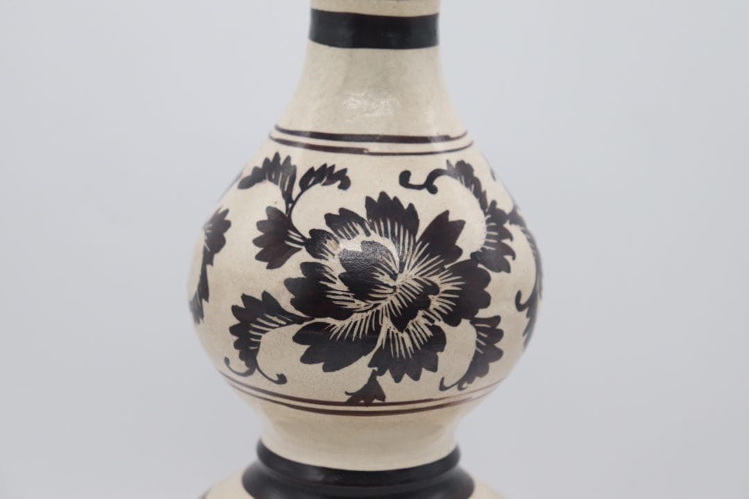 中国　磁州窯　瓢箪型瓶　送料込み1028