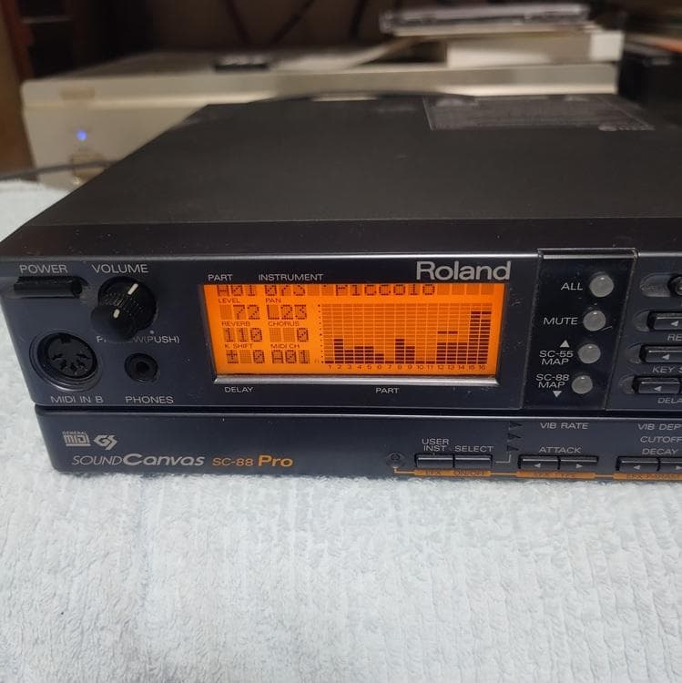 DTM・DAW Roland SC-88Pro + ESI MIDIMATE eX