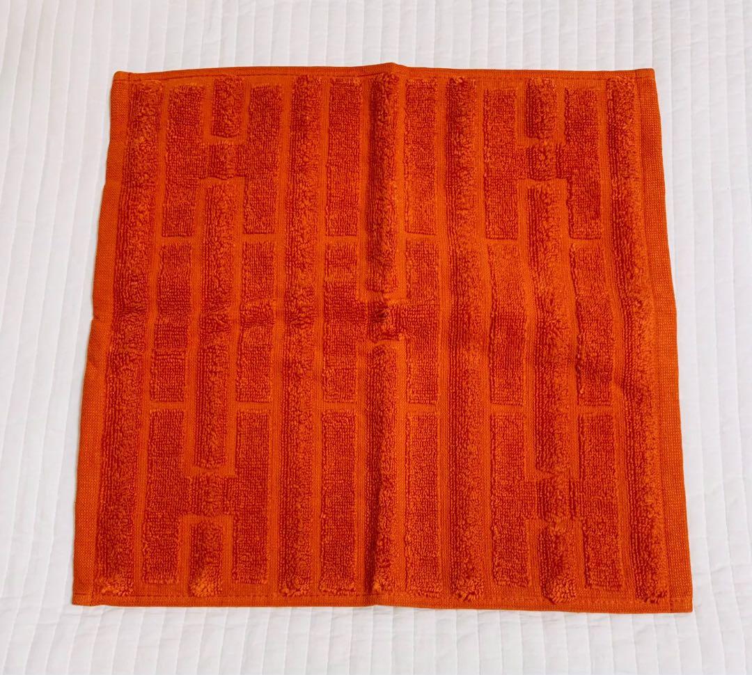 新品 HERMES エルメス カレ・タオル ステアーズ オランジュ・フー