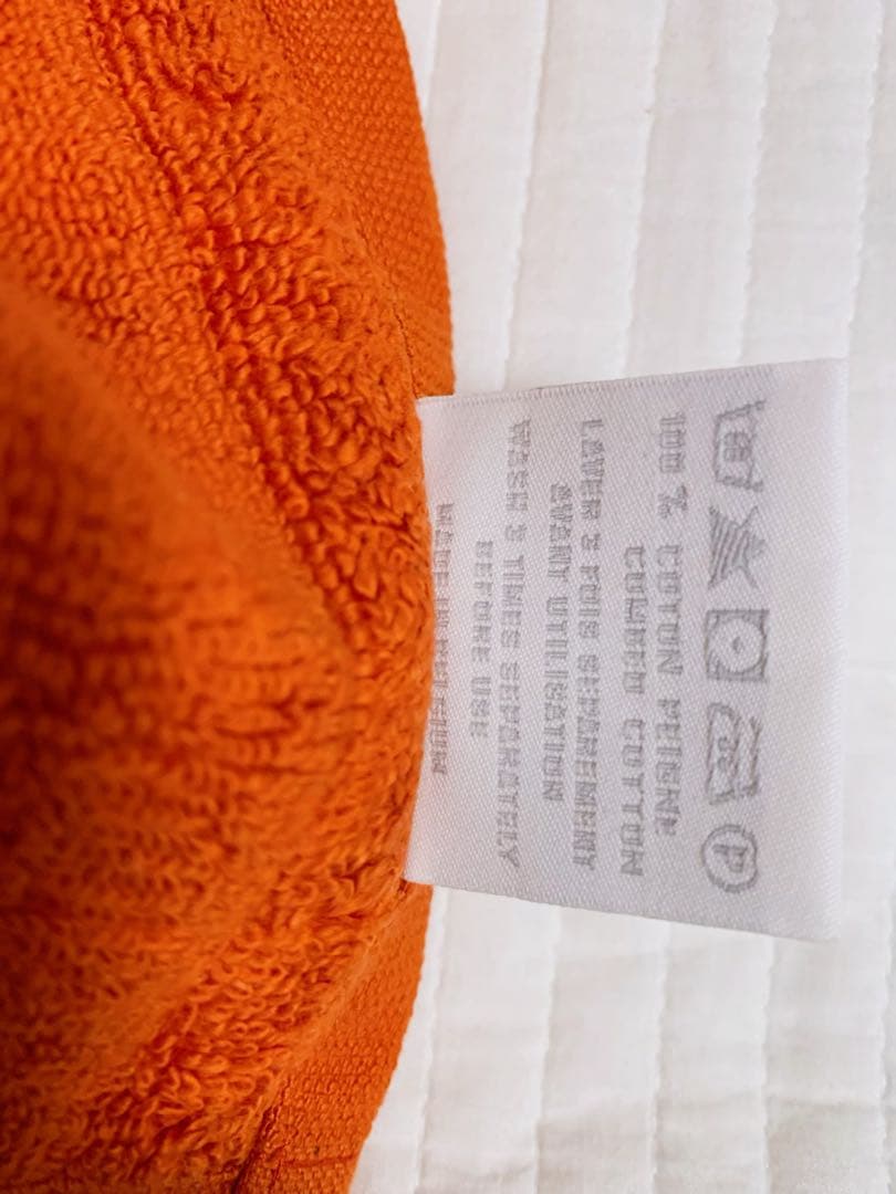 新品 HERMES エルメス カレ・タオル ステアーズ オランジュ・フー