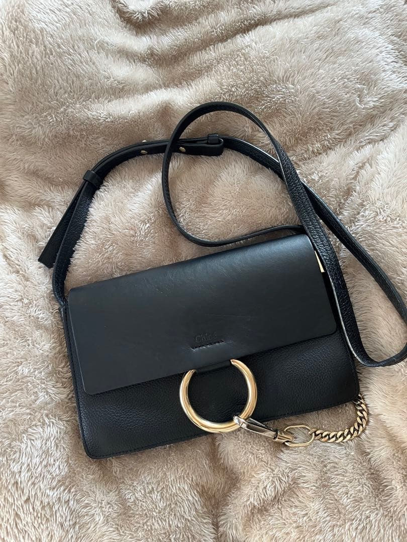 クロエ　フェイ　ショルダーバッグ　レザー