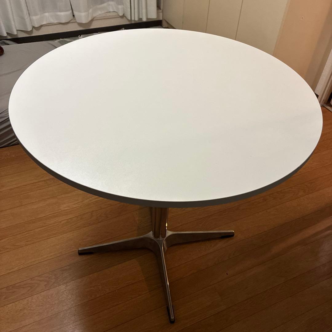 円形　ダイニングテーブル
