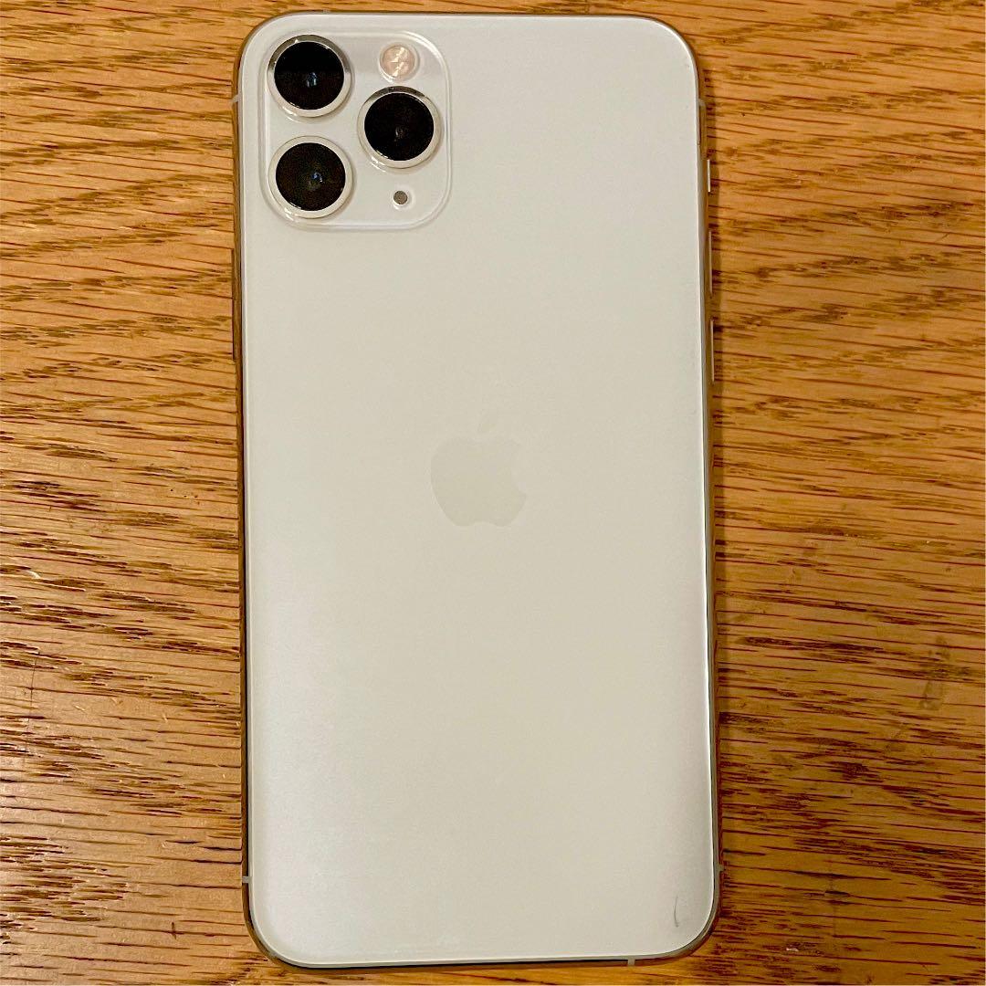 iPhone 11 Pro シルバー 256 GB au UQMobile 中古