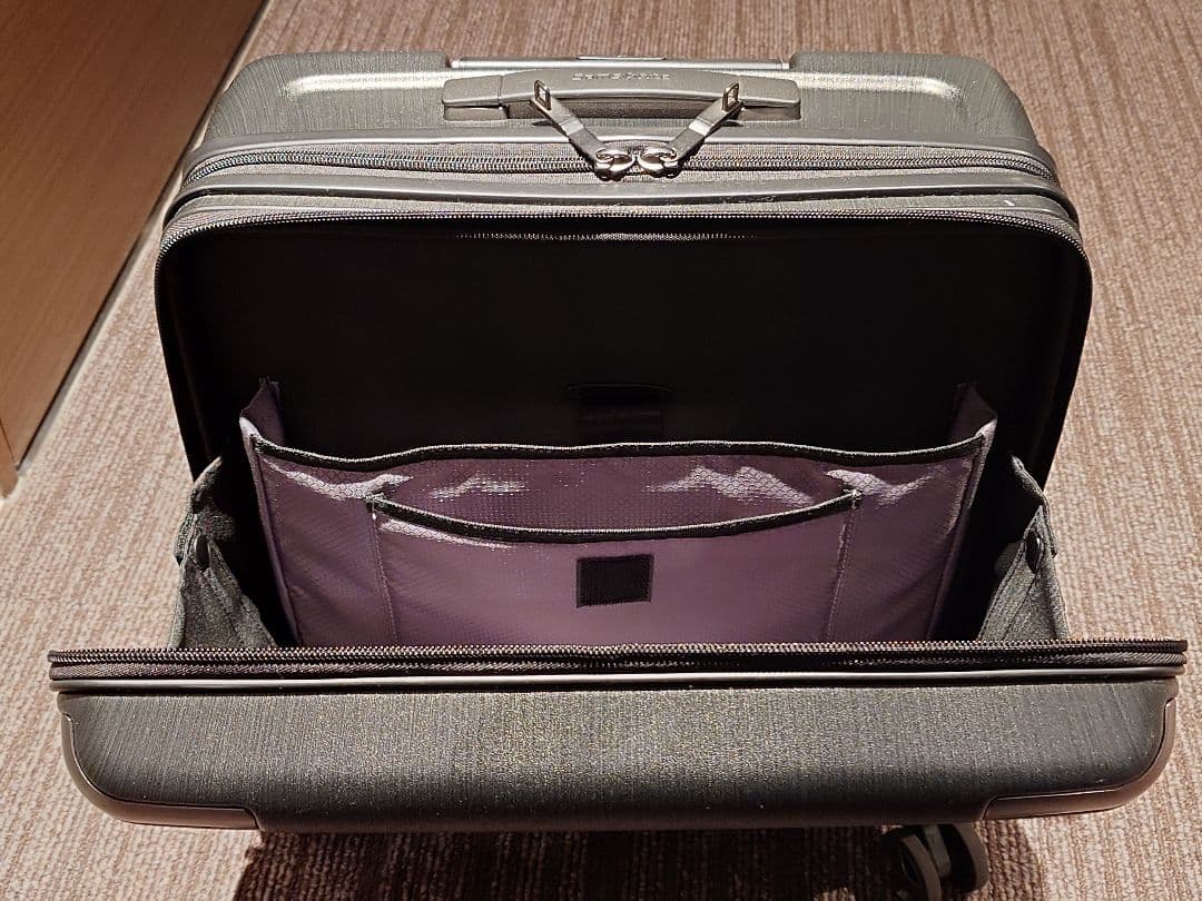 サムソナイト　エヴォア　スピナー　ローリングトート