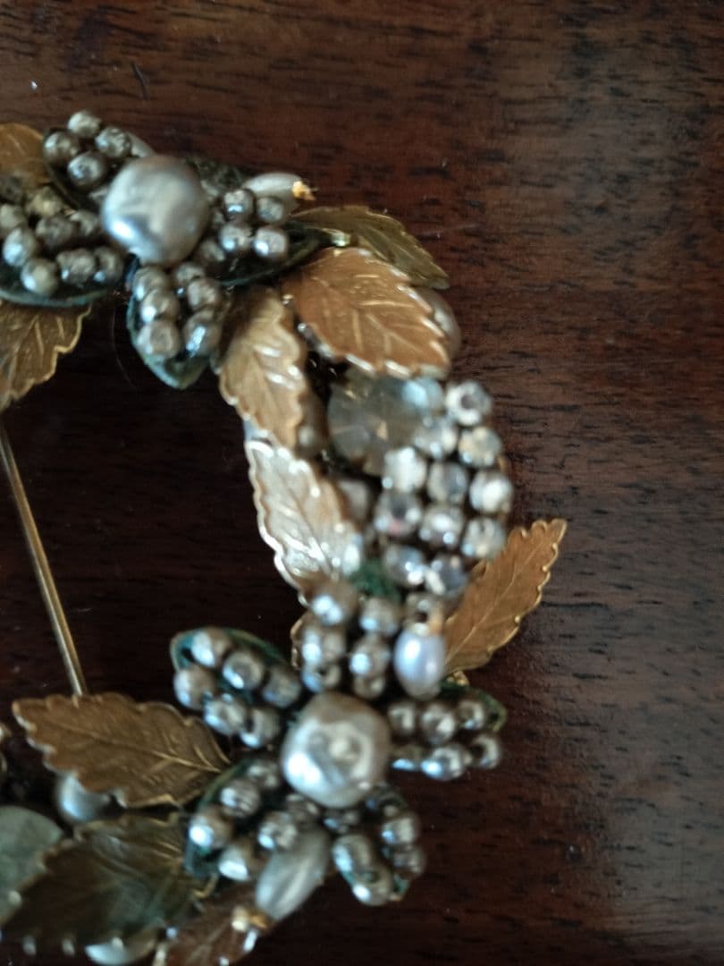 ビンテージブローチハスケル風　メーカー銘