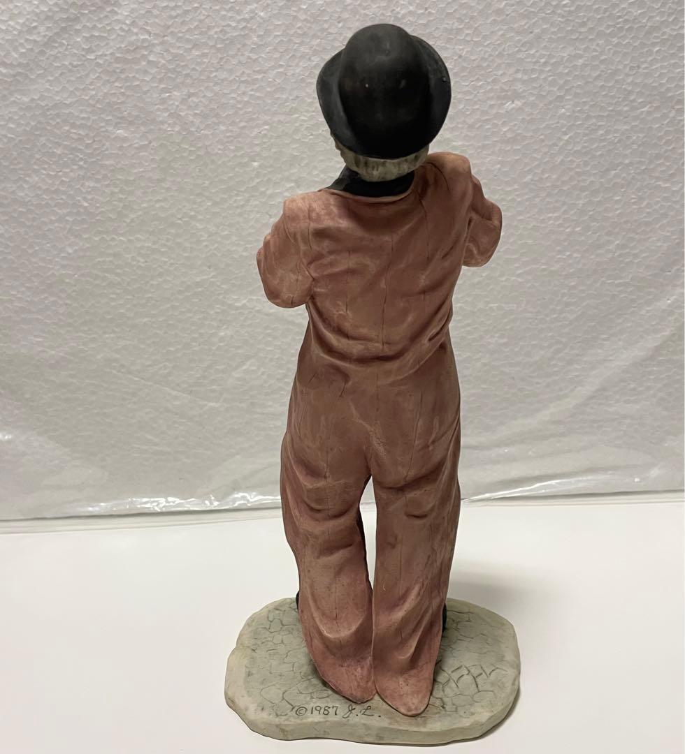 【雑貨】ピエロ 音楽隊 置き物 像 3体セット〈インテリア 置物 オブジェ〉