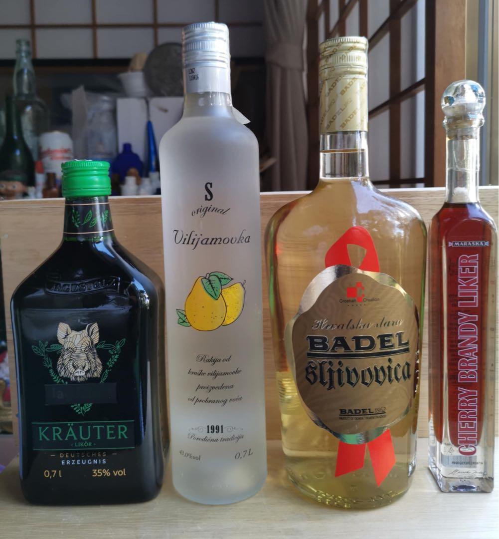 クロアチア ラキア プラム 洋梨ブランデー 海外のアルコール飲料 お土産￼