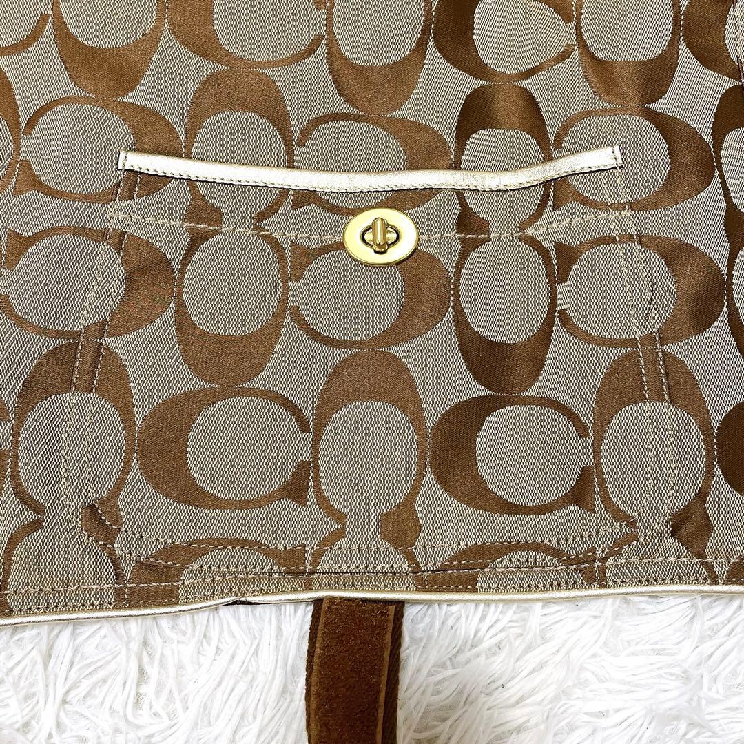 【新品未使用品】COACH コーチ 犬服 ドッグコート XL シグネチャー