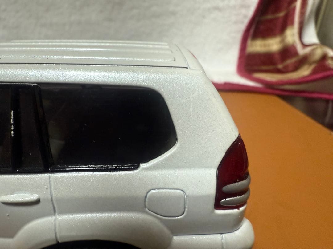 トヨタ ランドクルーザー プラド カラーサンプル