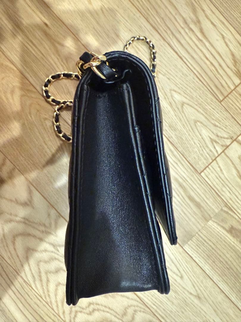 東京百花キルティングウォレットショルダーバッグ