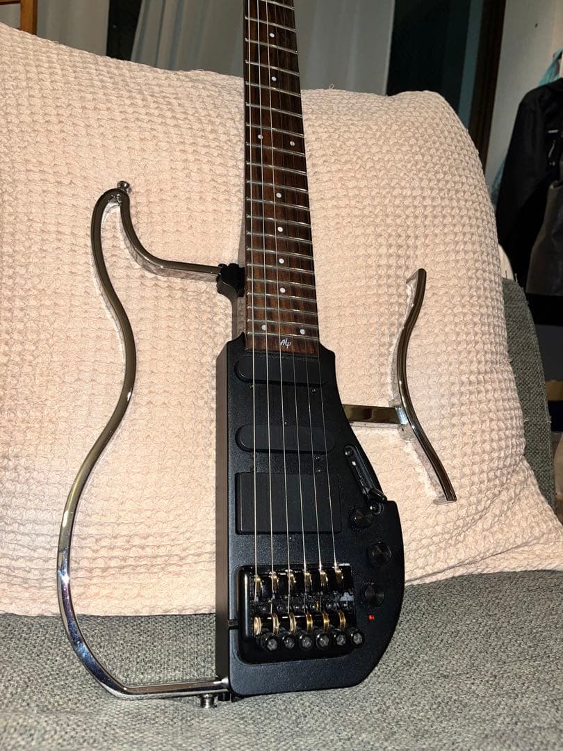 り*の様 エレキギター　ヘッドレス　ALP