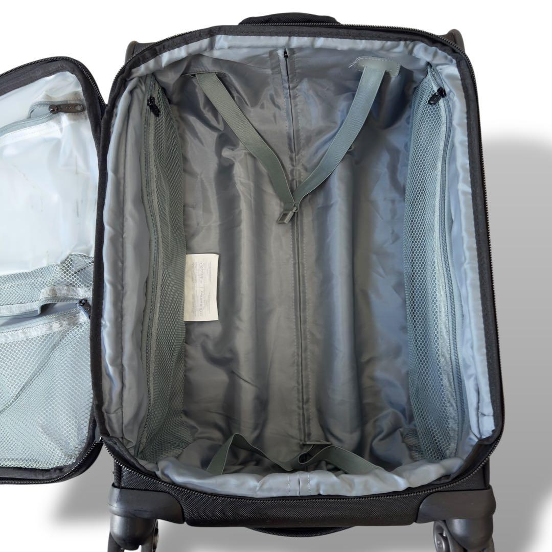 美品 SAMSONITE 4輪 機内持ち込み可能サイズ キャリーケース 黒