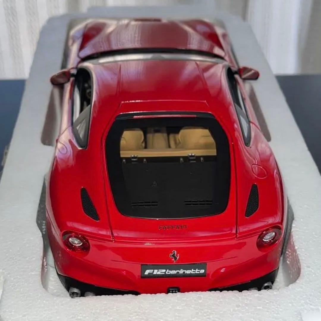 Ferrari F12berlinetta 1/18 赤