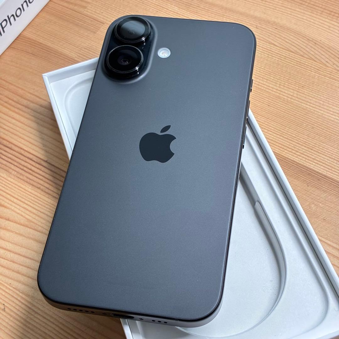 iPhone 16 ブラック 128GB