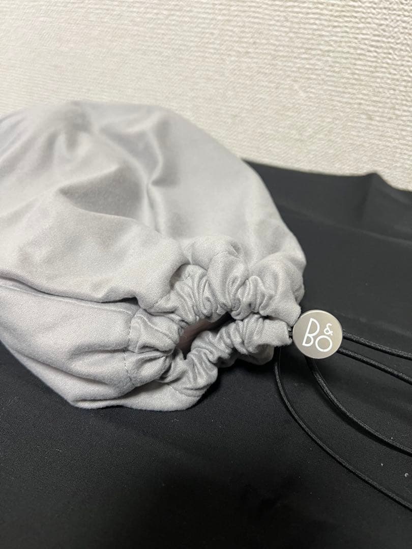 Bang&Olufsen H8i ピンク