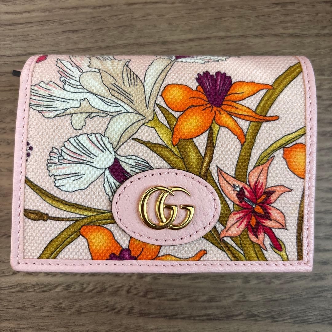 GUCCI グッチ GGブルームス コンパクト折り財布 ピンク 日本限定　未使用