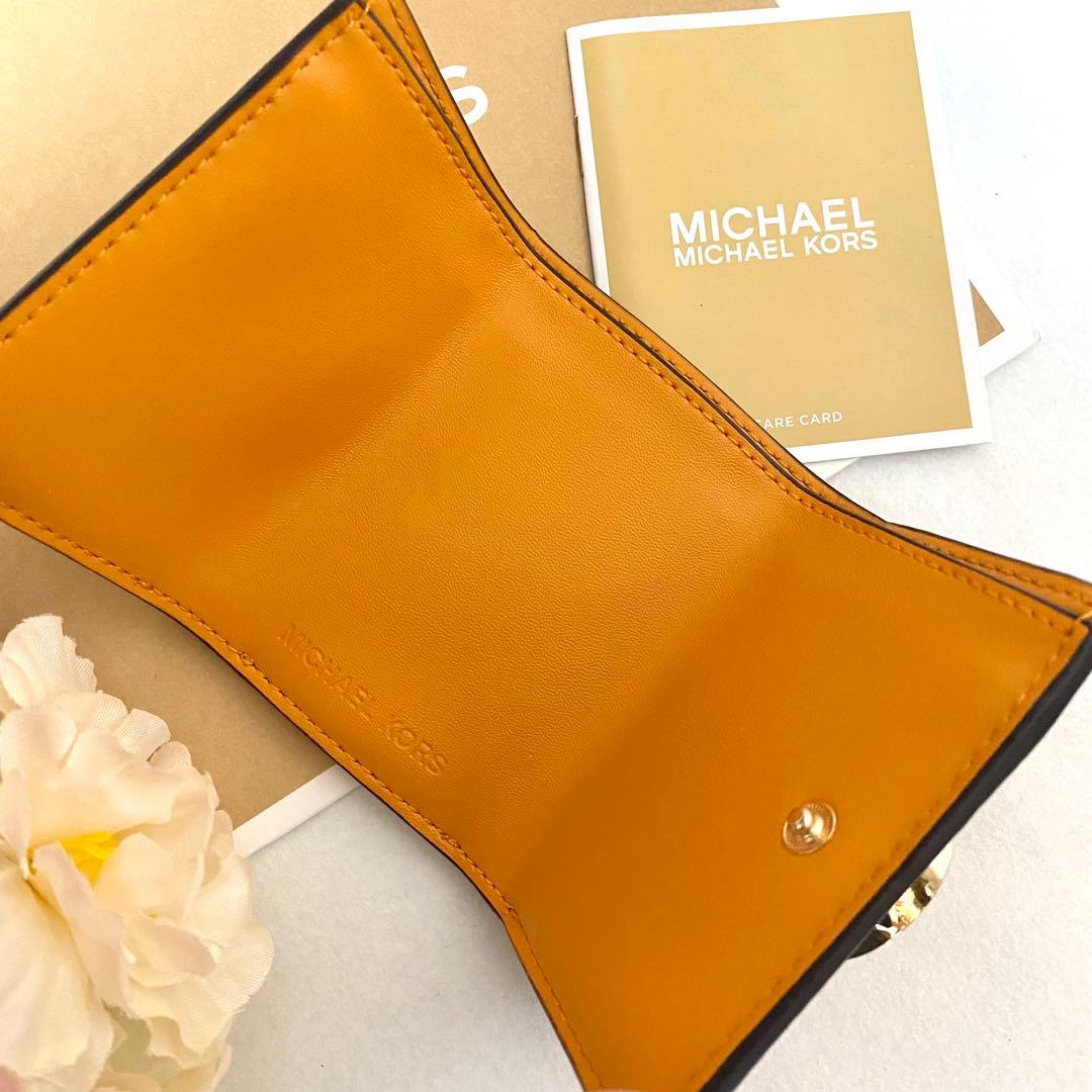 新品　正規品☆MICHAEL KORS 折り財布　イエロー　レザー 三つ折り財布