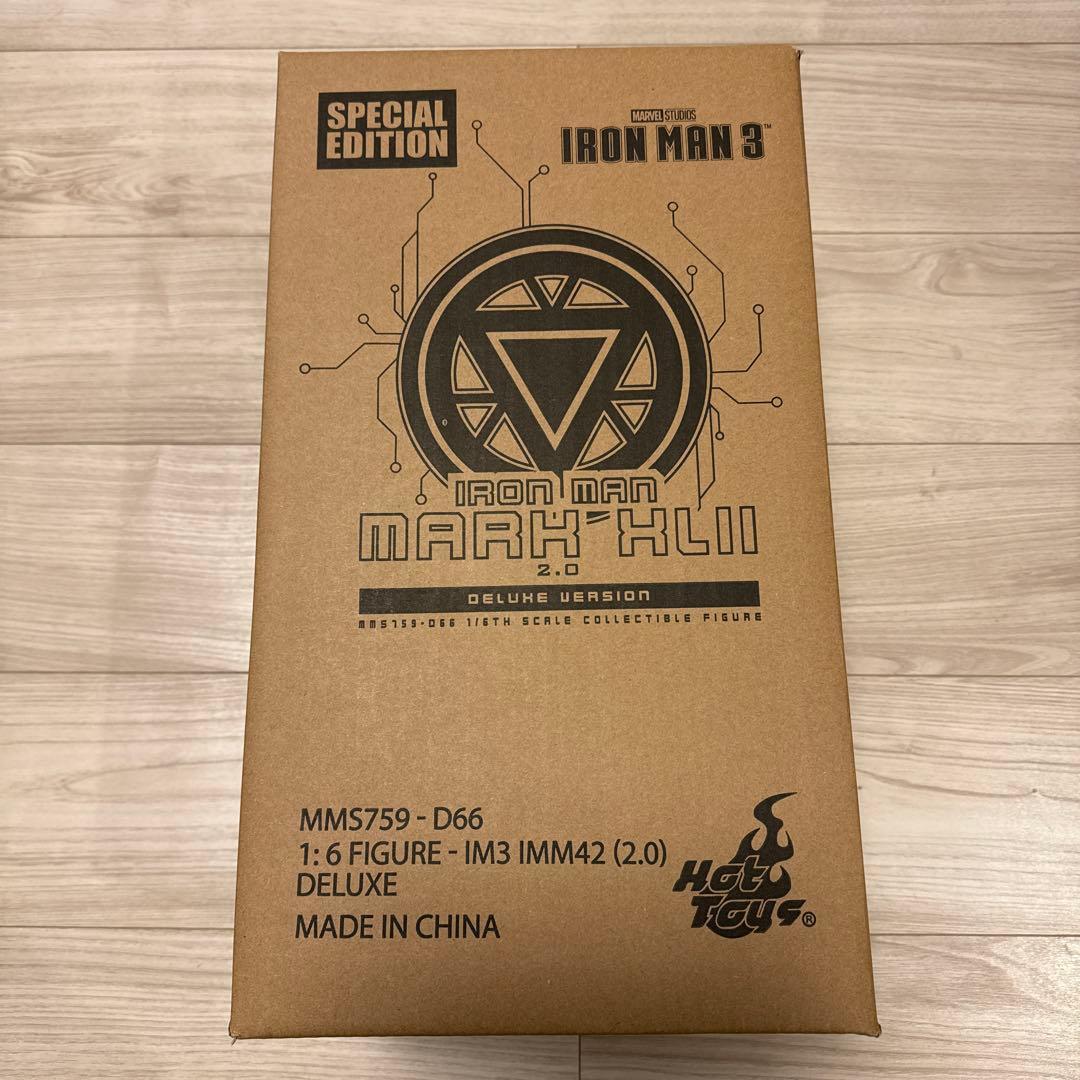 新品未開封アイアンマン・マーク42（2.0デラックス版）ボーナスアクセサリー付き