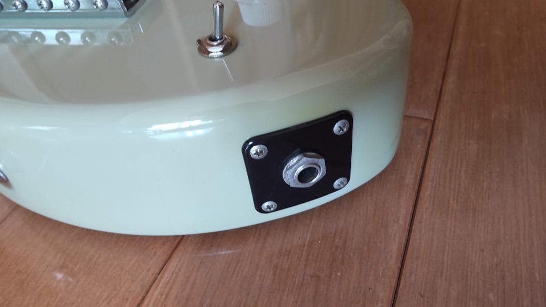 （サンダー）Fernandesフェルナンデス　ZO-3　動作品