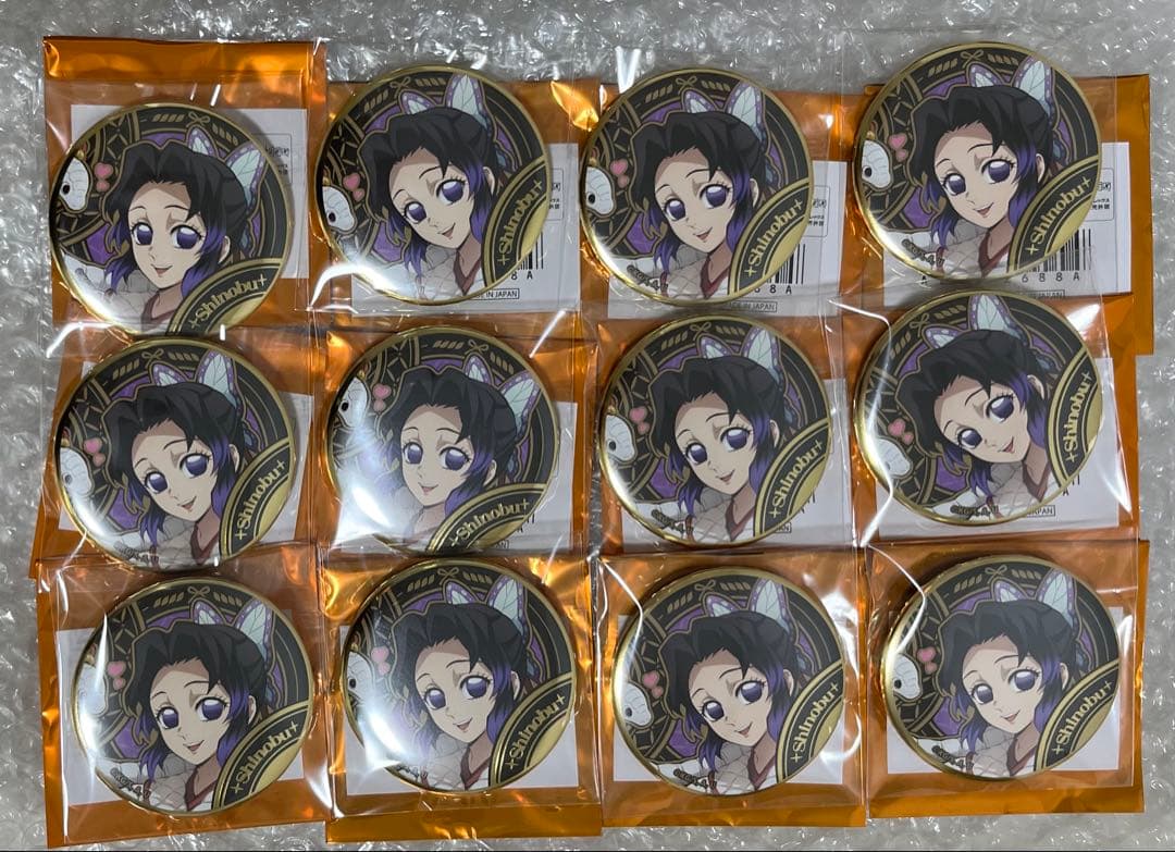 鬼滅の刃　ufotableCafe 巳年　缶バッジ　胡蝶しのぶ　12点セット