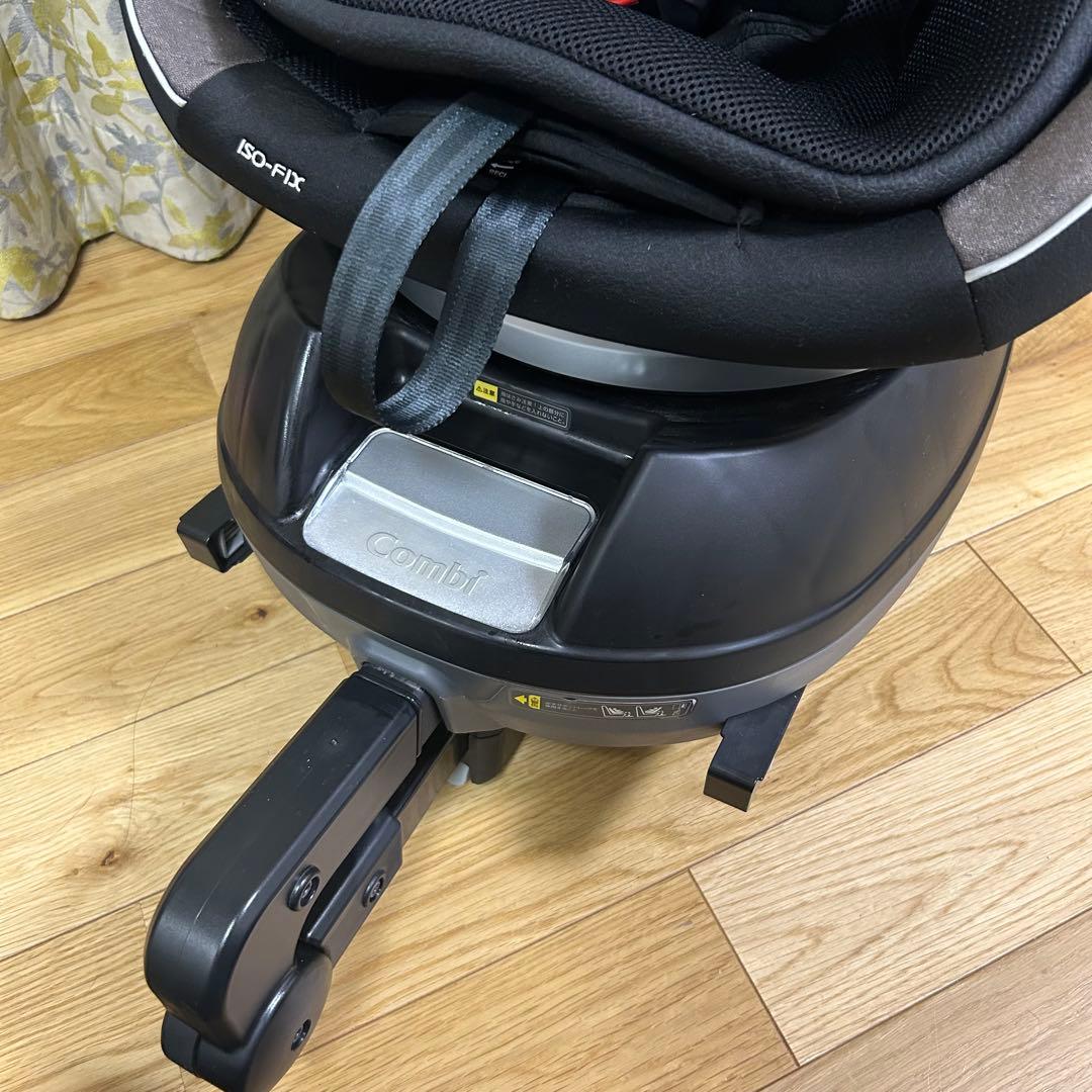 combi クルムーヴスマート　isofix 回転式　JG-650