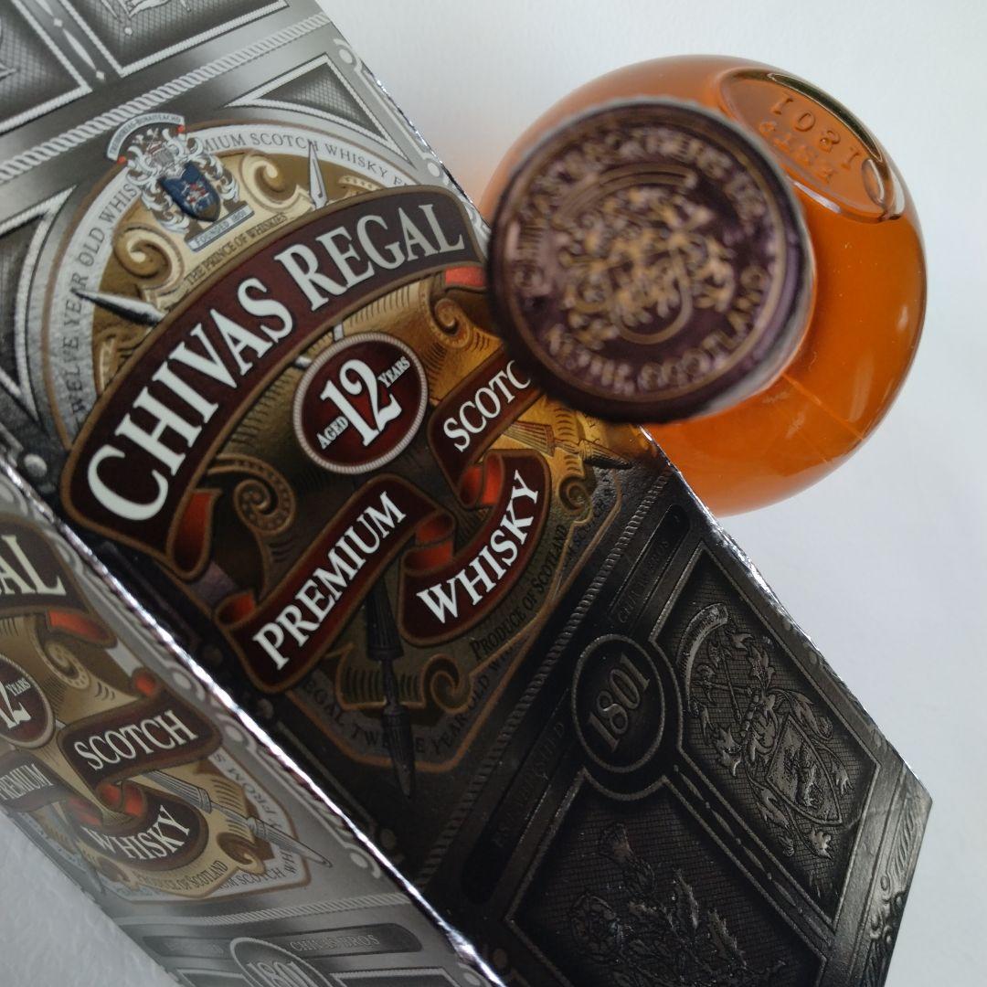 余市　旧ラベル＆シーバスリーガル 12年 700ml