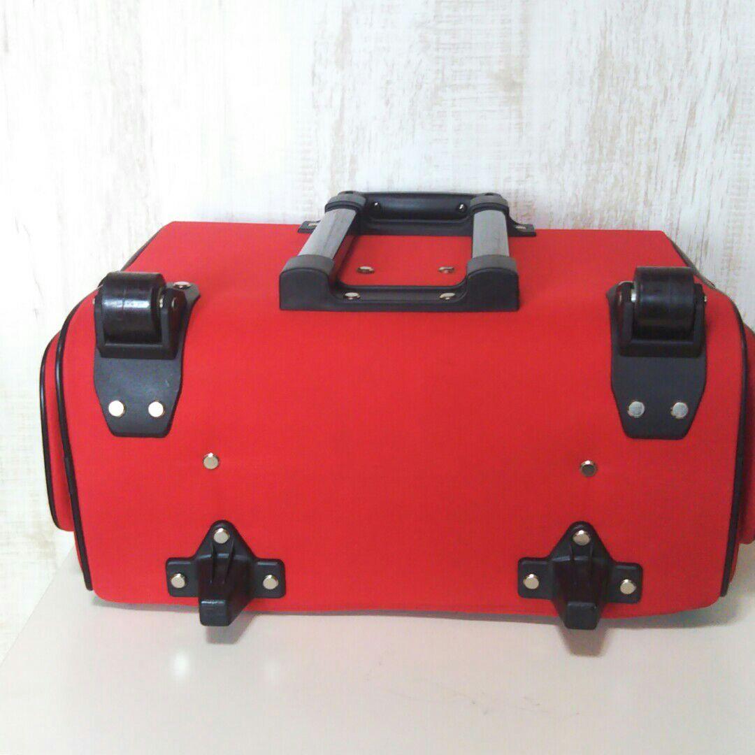 レア☆シジックスのスーツケース バッグ カバン 収納