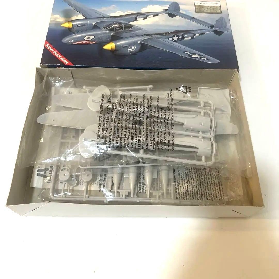 【未開封】 イタレリ 飛行機シリーズ 1/48 ロッキード P-38/F-5E