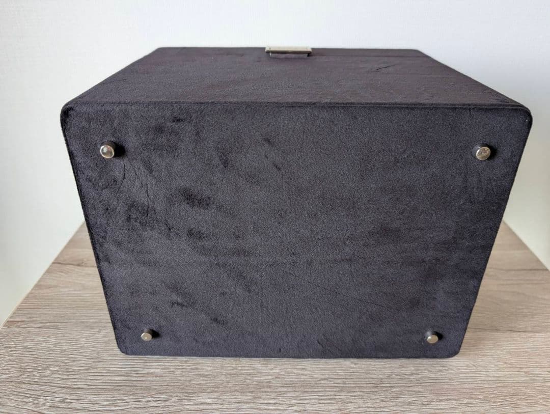 [非売品]LA MER ドレッサー コスメ／ジュエリーボックス　布袋付き