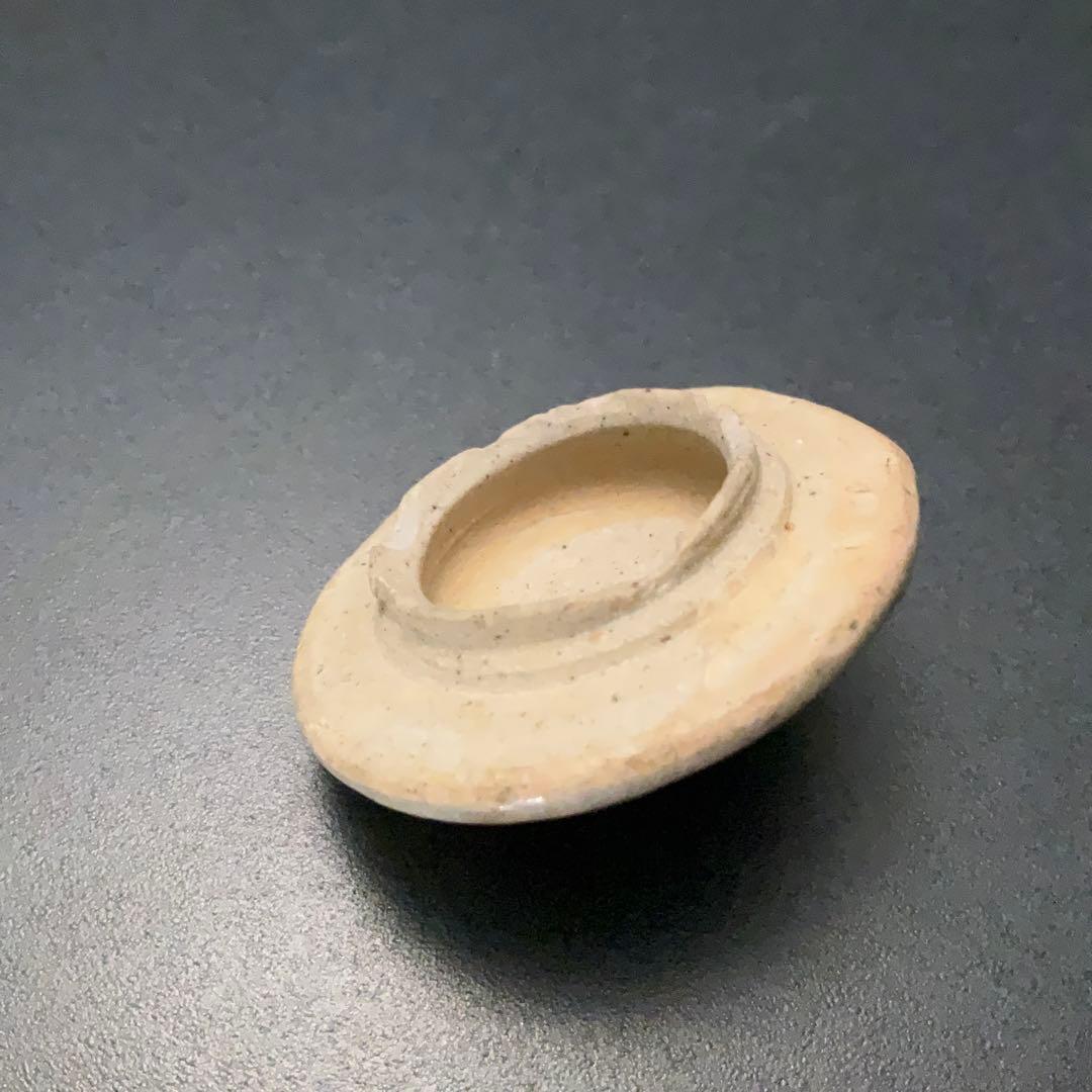 鉄絵蓋つき小壺　タイ　スンコロク　骨董　R1398ダM