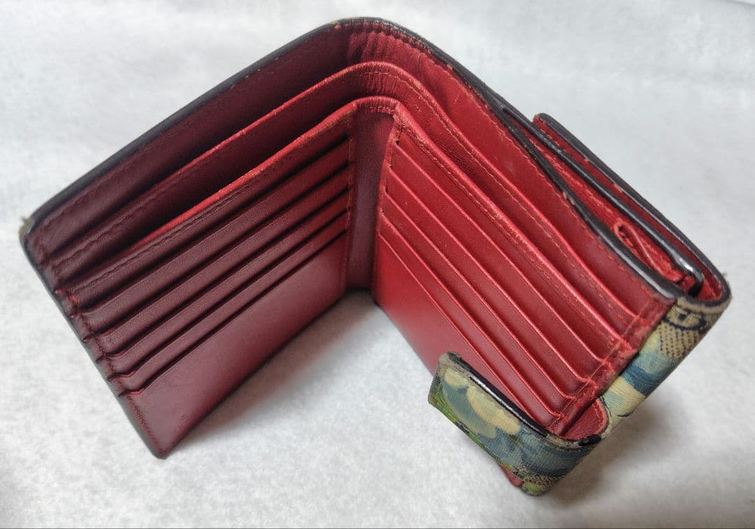 GUCCI ブルームス 二つ折り財布 箱付き