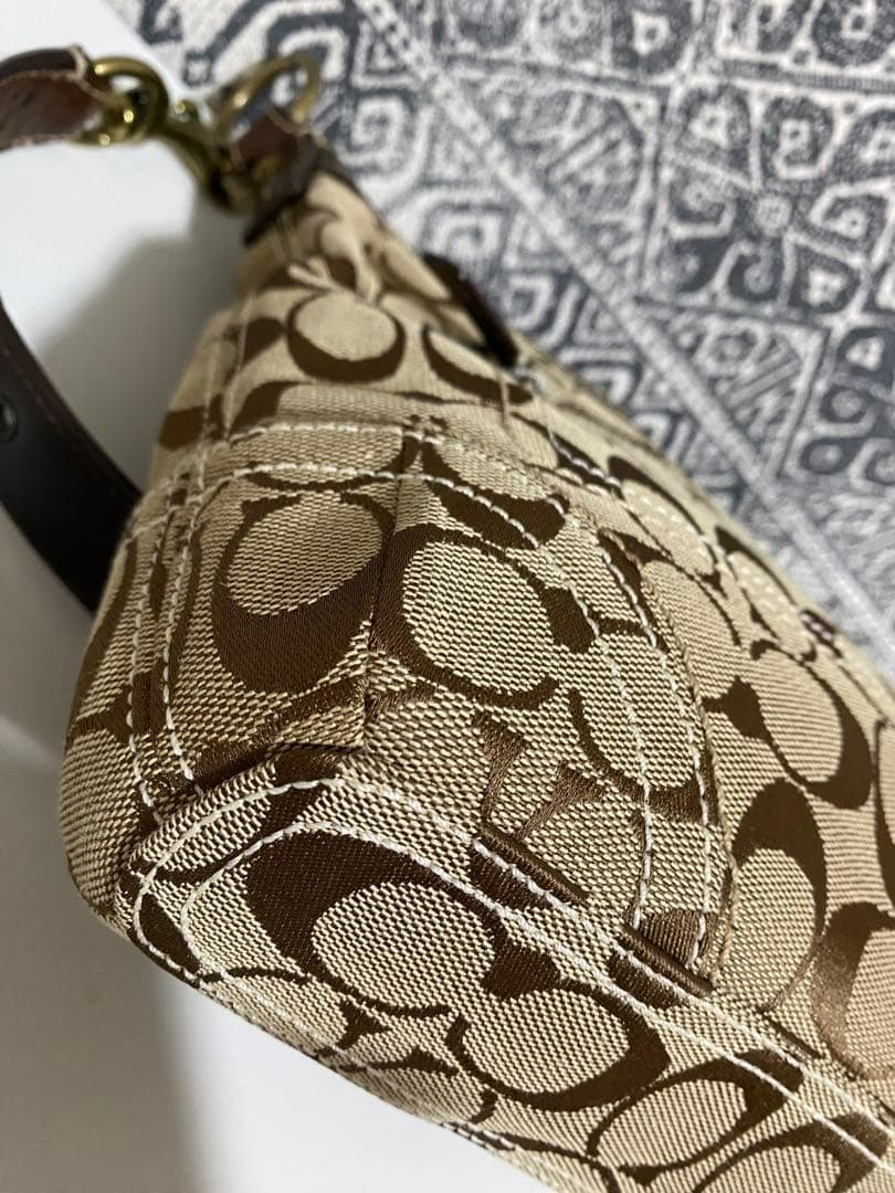 【美品】COACH コーチ シグネチャー ショルダーバッグ 斜め掛けかばん 茶色