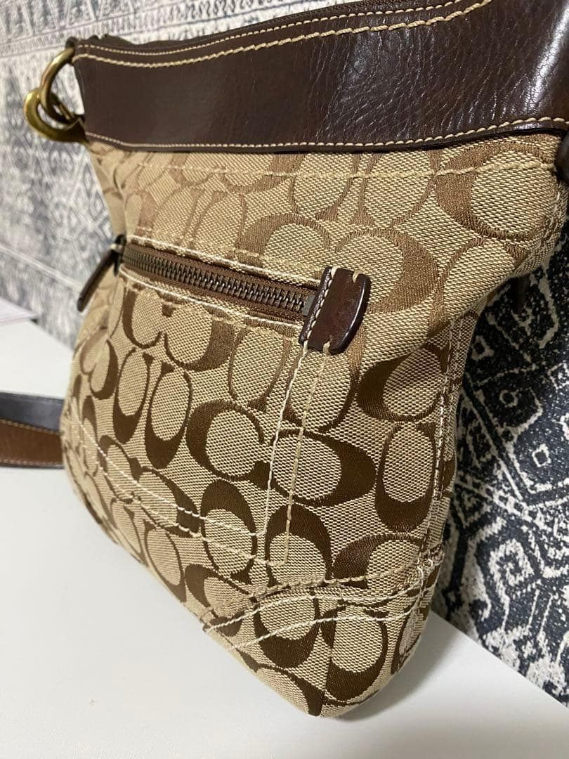 【美品】COACH コーチ シグネチャー ショルダーバッグ 斜め掛けかばん 茶色