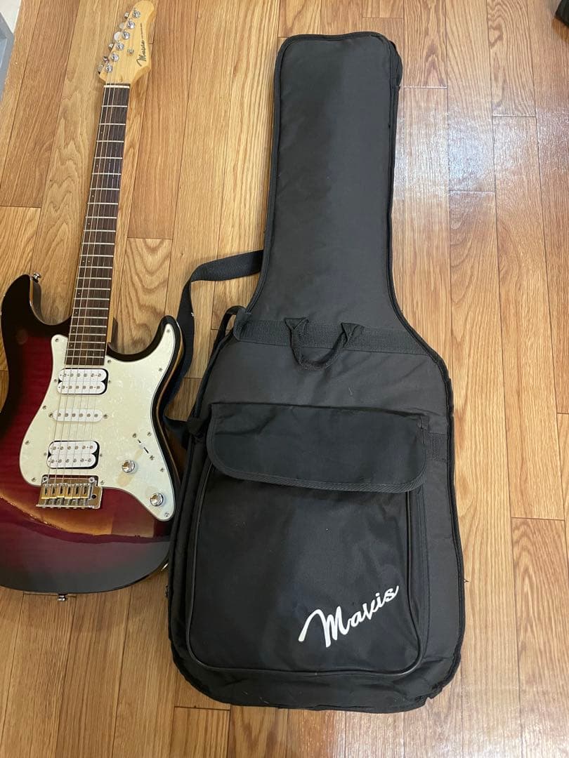 mavis MST-600のエレキギター（メイプルレッドバースト）