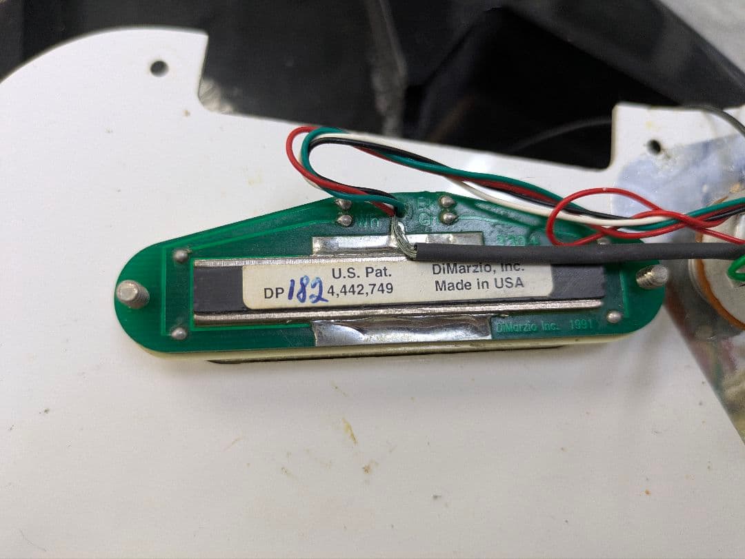 G＆L S-500　premium ストラトキャスター ピックアップ交換済