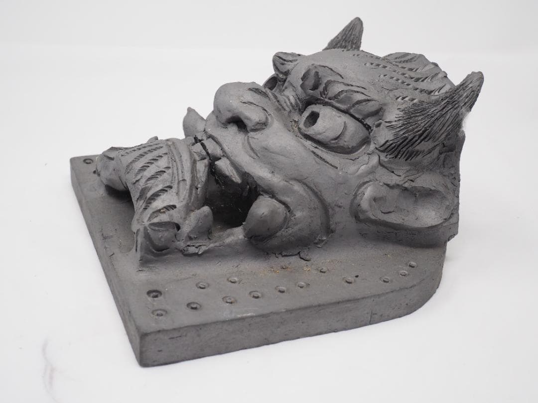 鬼瓦　沖縄産　守り神　縁起物　破邪