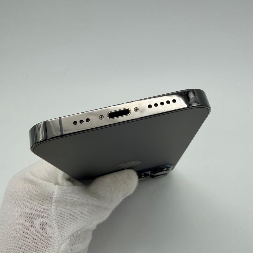 年末年始大幅値下げ中！iPhone 13 Pro 本体 モバイルバッテリー付き