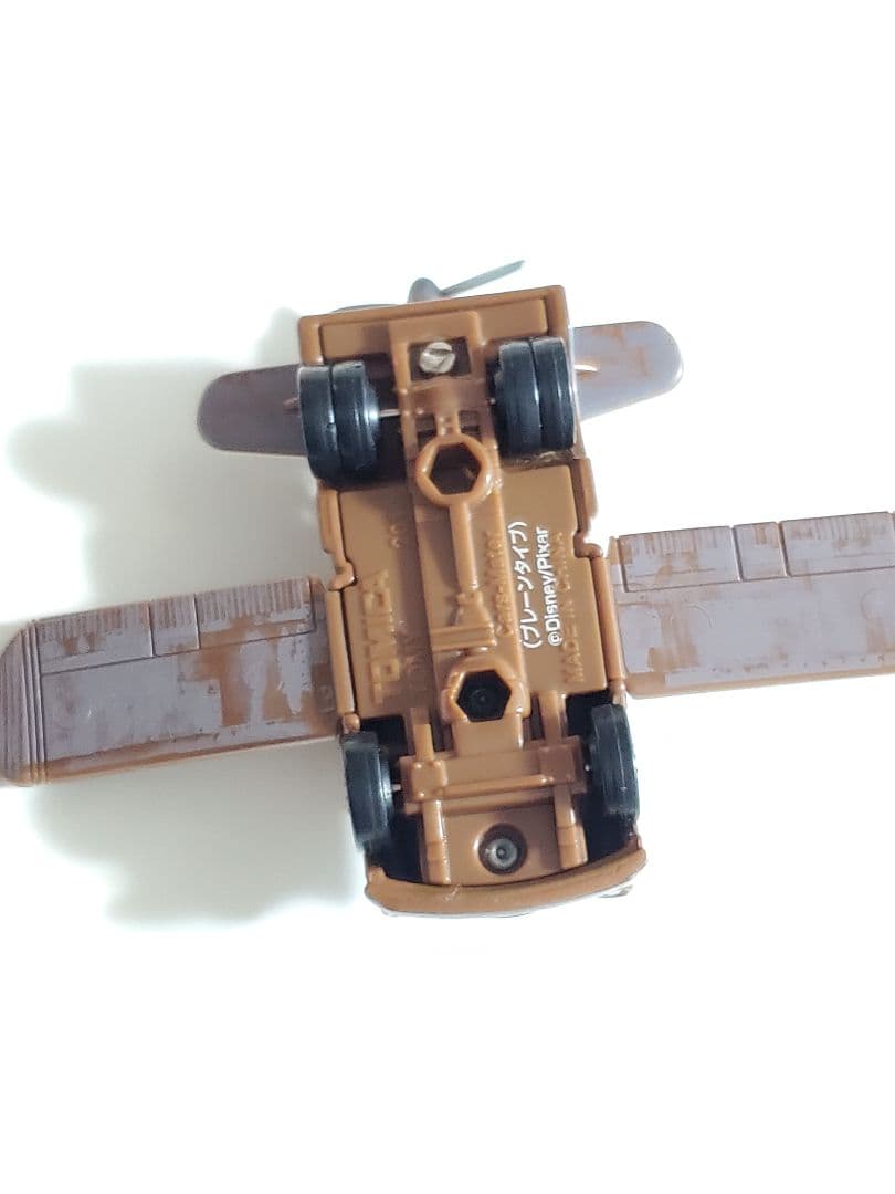 カーズトミカ　マックィーン　メーター　ホークタイプ