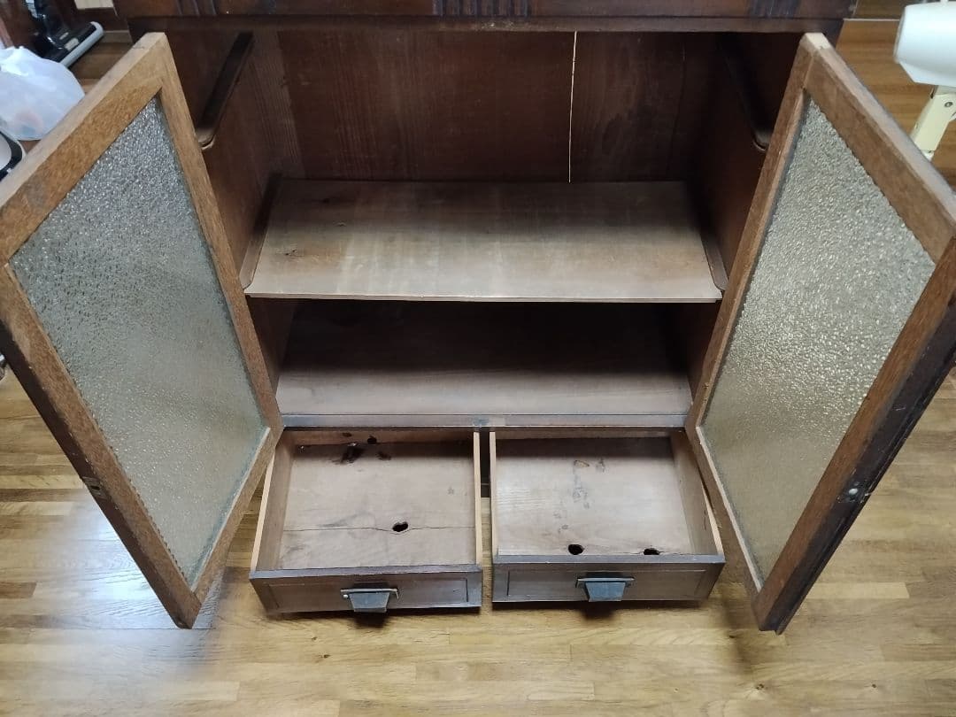 アンティーク レトロ 木製ガラス扉キャビネット 引き出し付き 本棚 食器棚