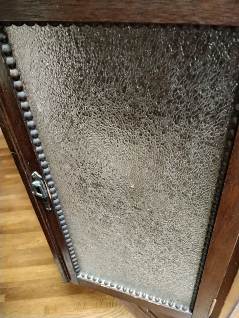 アンティーク レトロ 木製ガラス扉キャビネット 引き出し付き 本棚 食器棚