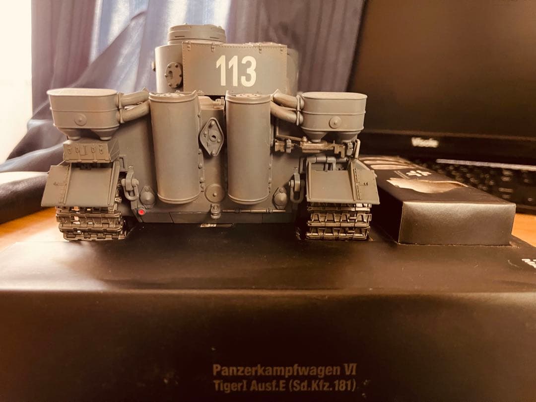 新品]東京マルイタイガ1 バトルタンク1/24 スケール