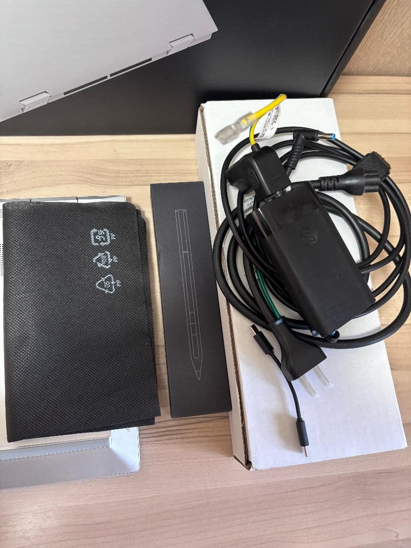 HP ノートPC タッチスクリーン シルバー HP ENVY x360