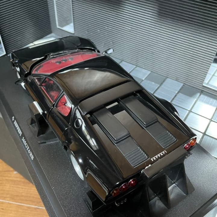 絶版未展示品　京商 1/18フェラーリ 365GT4 /BB ブラック