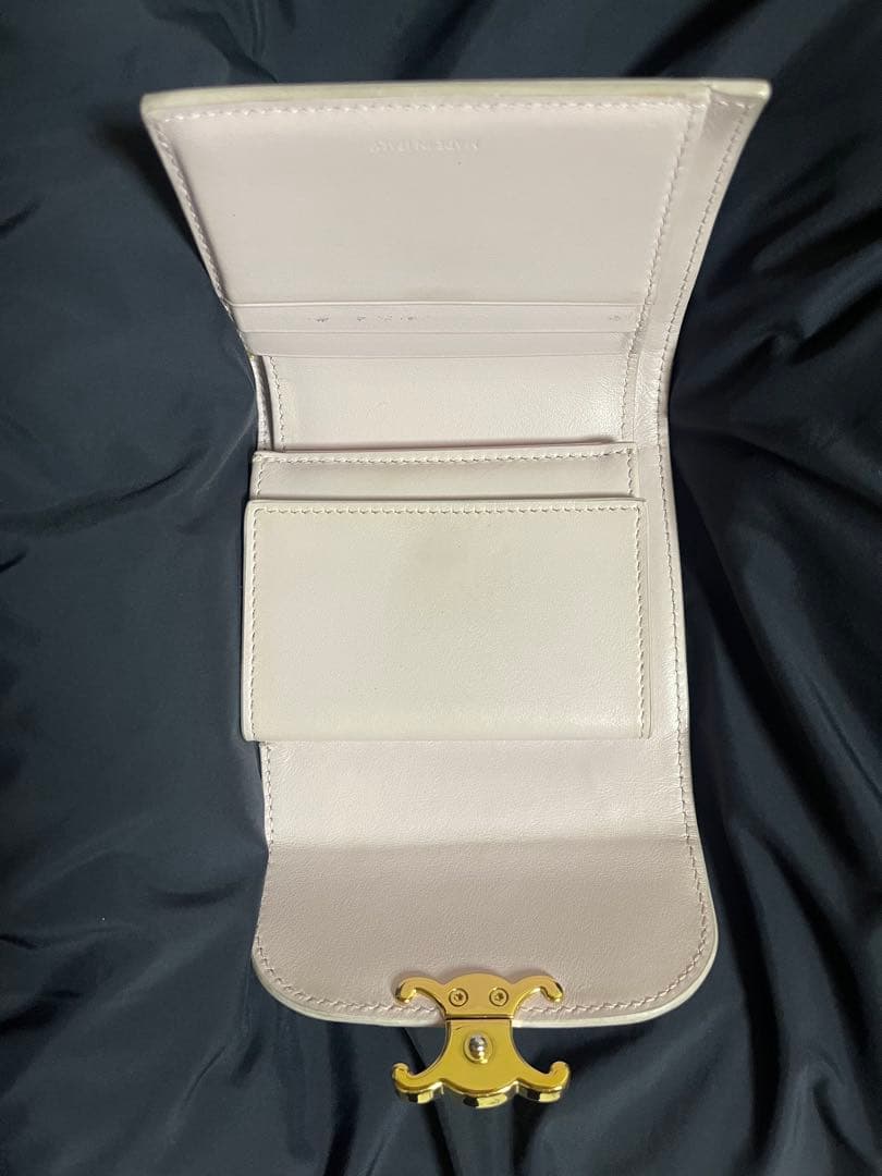 CELINE スモールフラップウォレット　トリオンフ　三つ折り財布