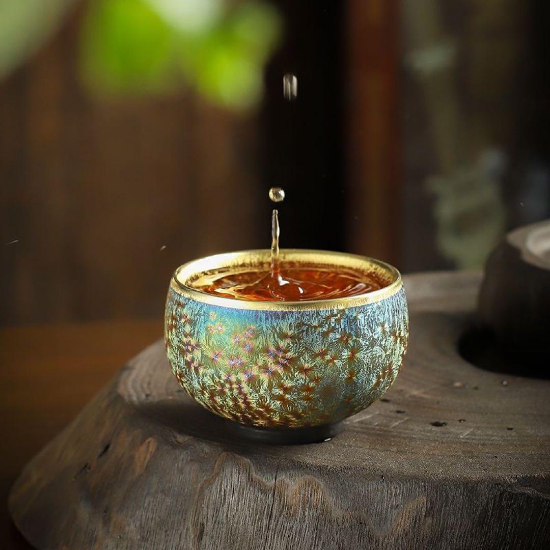 美しい茶道具 茶碗 金色
