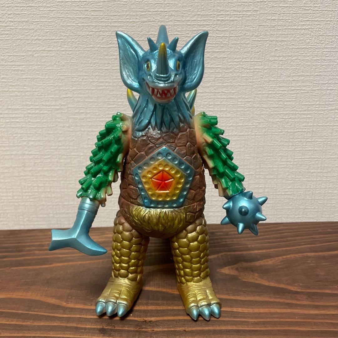 ブルマァク　タイラント　ソフビ