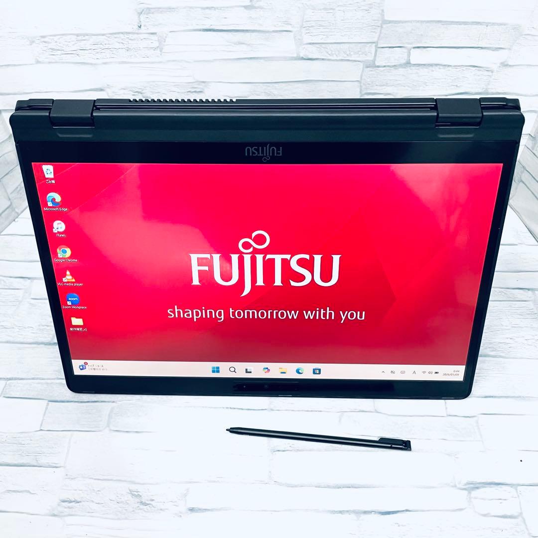 超美品　富士通 2in1ノートPC 第10世代core i5 オフィス LTE