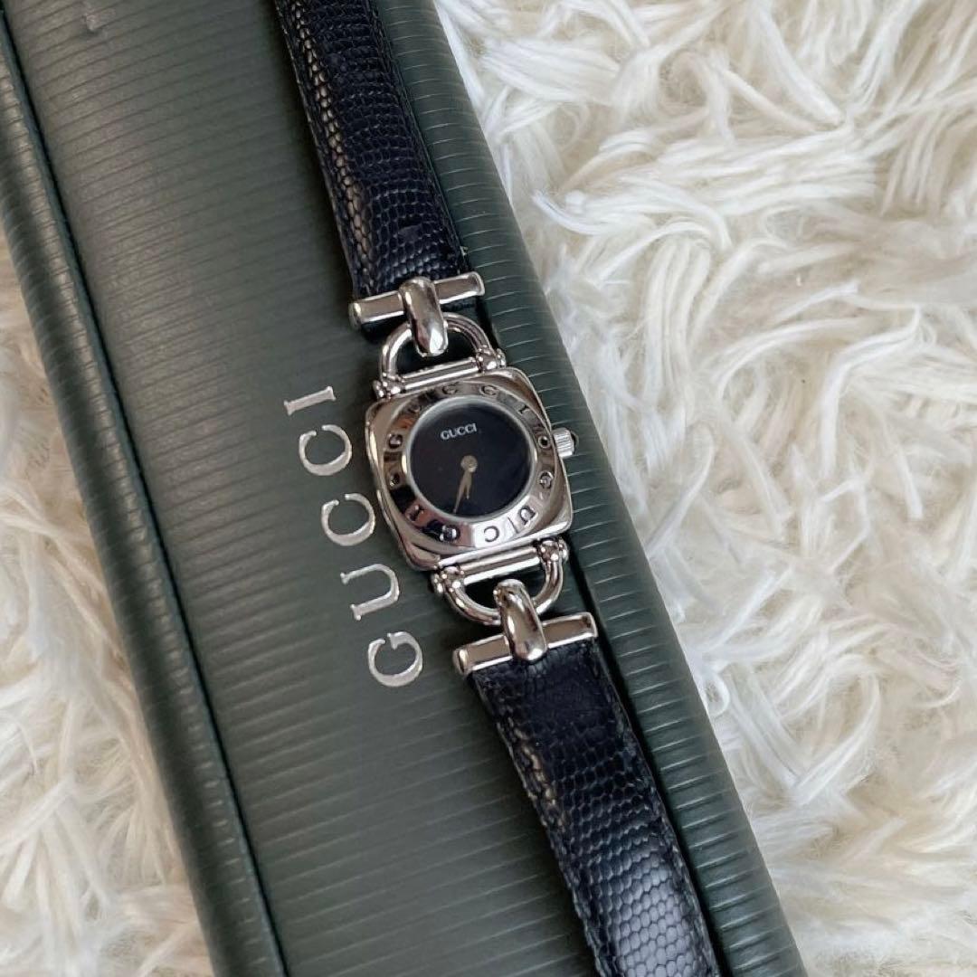 希少・稼働品✨GUCCI レザーベルト腕時計 ブラック　vintage