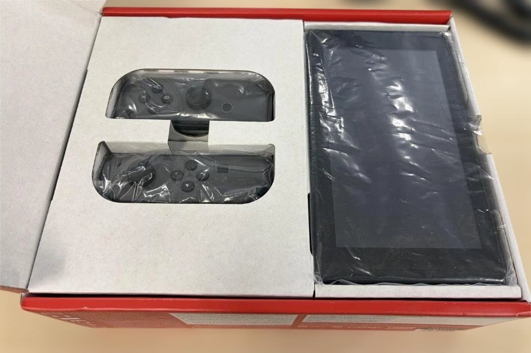【ほぼ新品・特価】Nintendo Switch バッテリー強化版 グレー